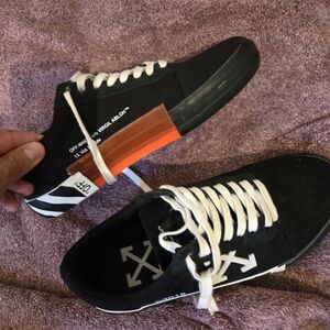 Off-White Black and Orange Men's Sneakers